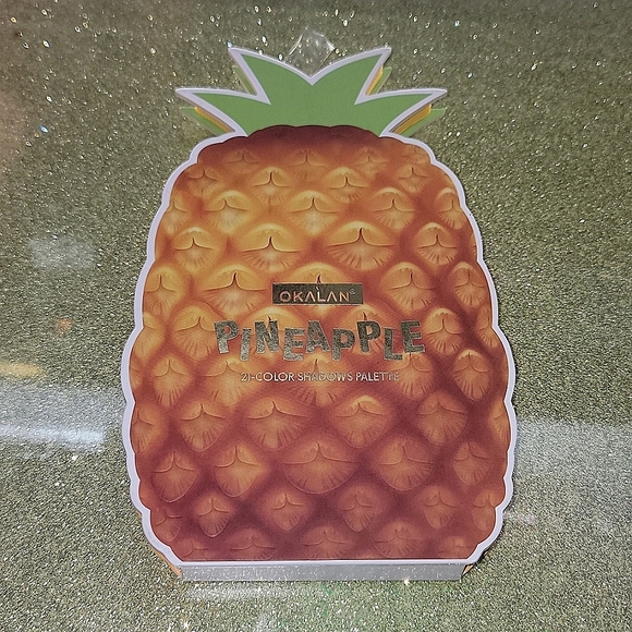 2 FOR $20. Okalan "Pineapple" Eyeshadow Palette - Picture 4 of 4